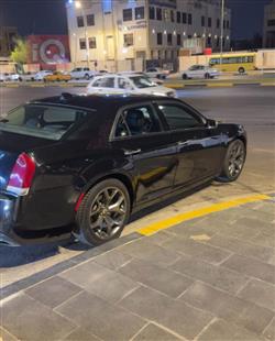 کرایسلەر 300